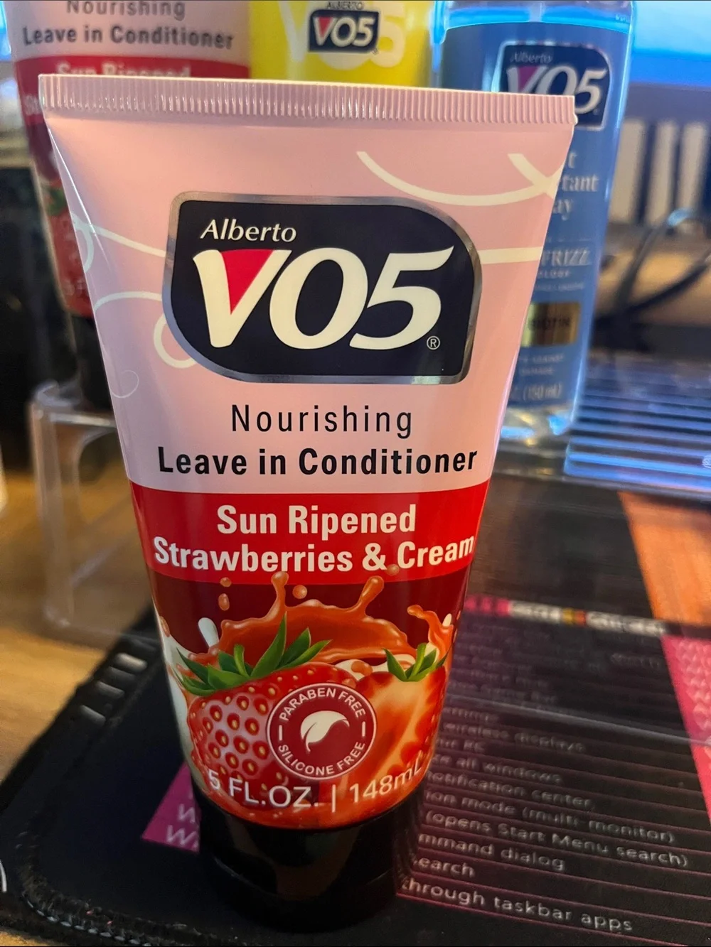 Nourishing Leave-In Conditioner & Shine Set - Pink & Yellow
